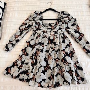 Abercrombie puff sleeve floral dress